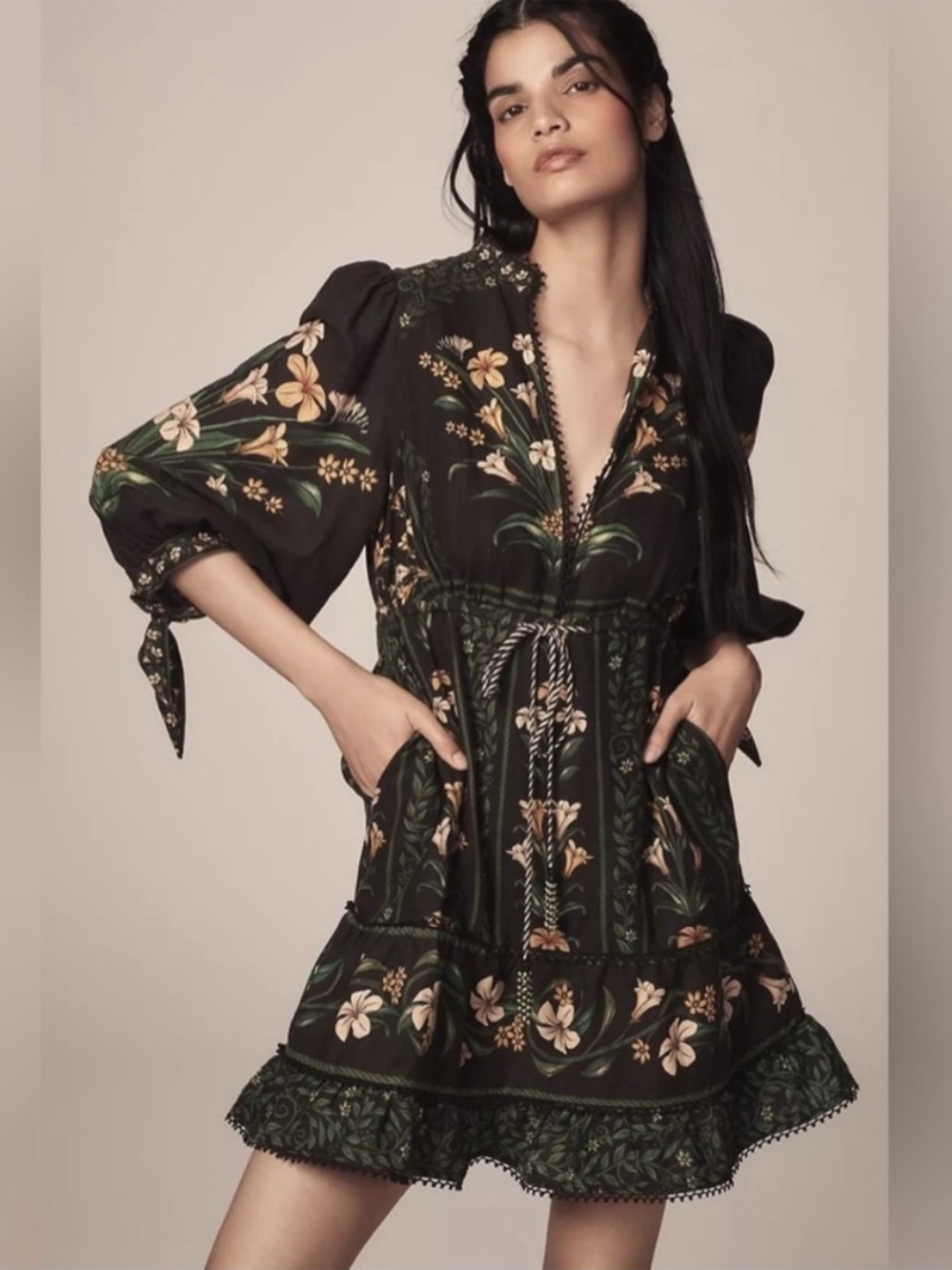 FARM Rio Black Flowers Arch Lenzing Ecovero Euroflax Mini Dress